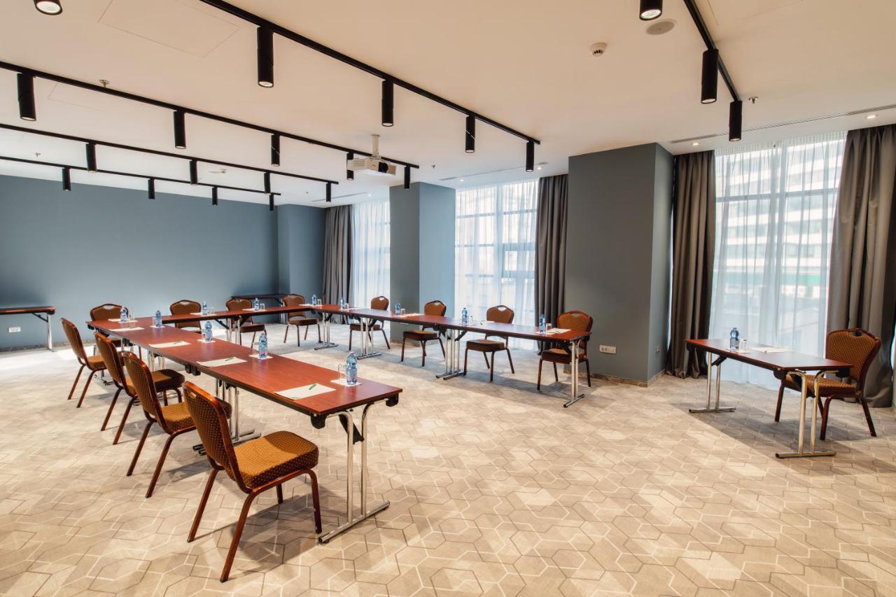 Holiday Inn Bucharest - Times, An Ihg Hotel المظهر الخارجي الصورة