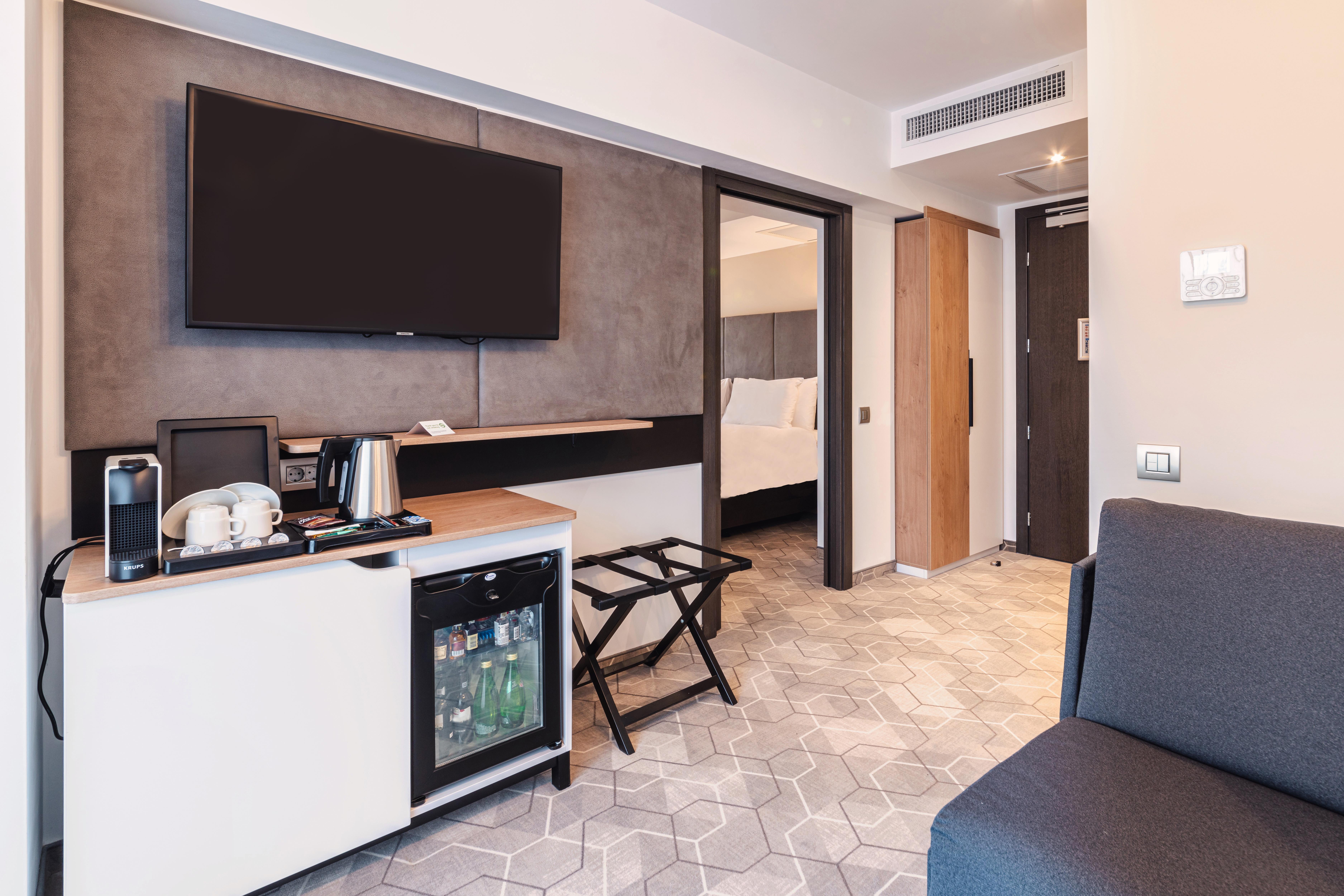 Holiday Inn Bucharest - Times, An Ihg Hotel المظهر الخارجي الصورة