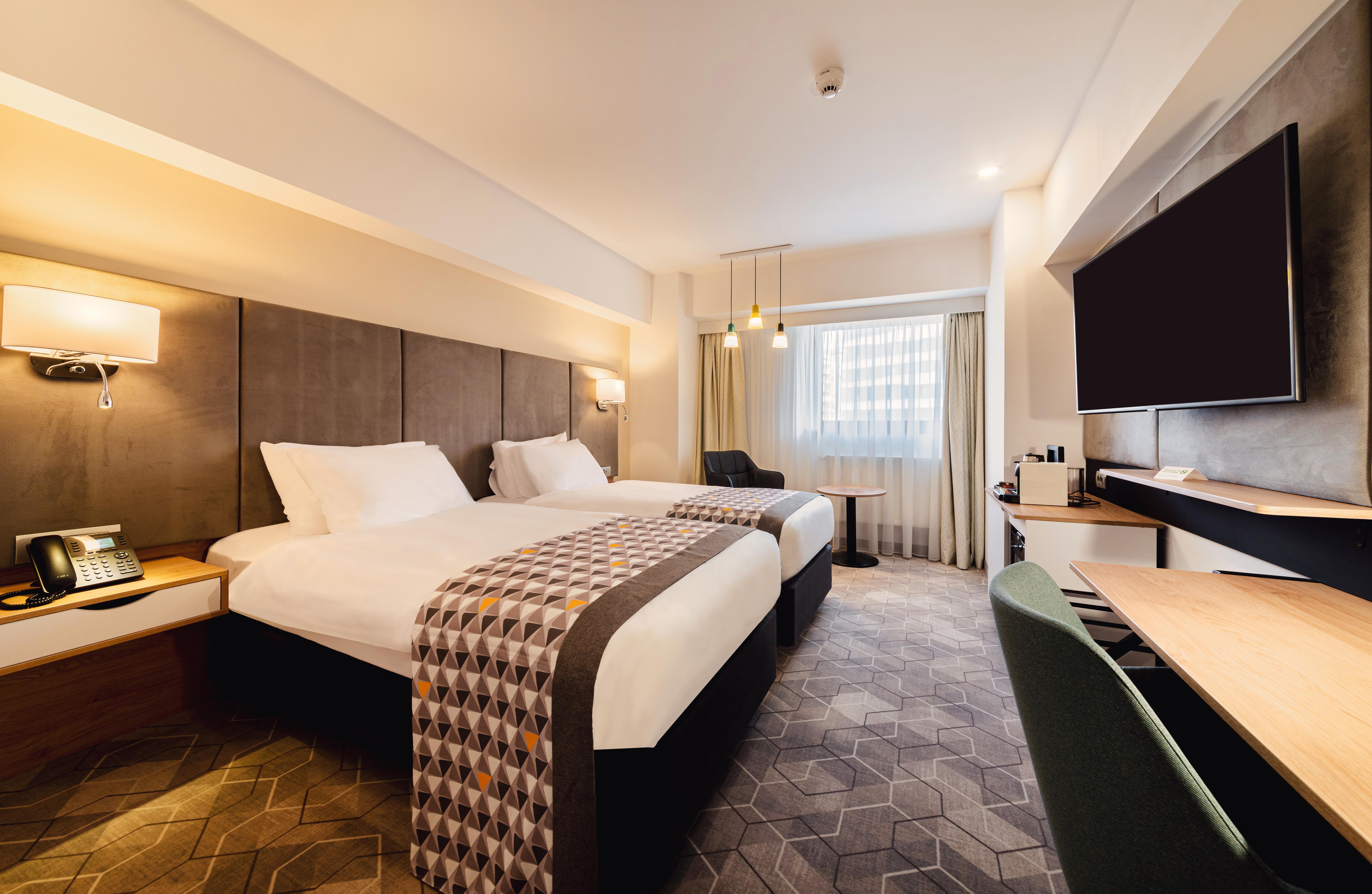 Holiday Inn Bucharest - Times, An Ihg Hotel المظهر الخارجي الصورة