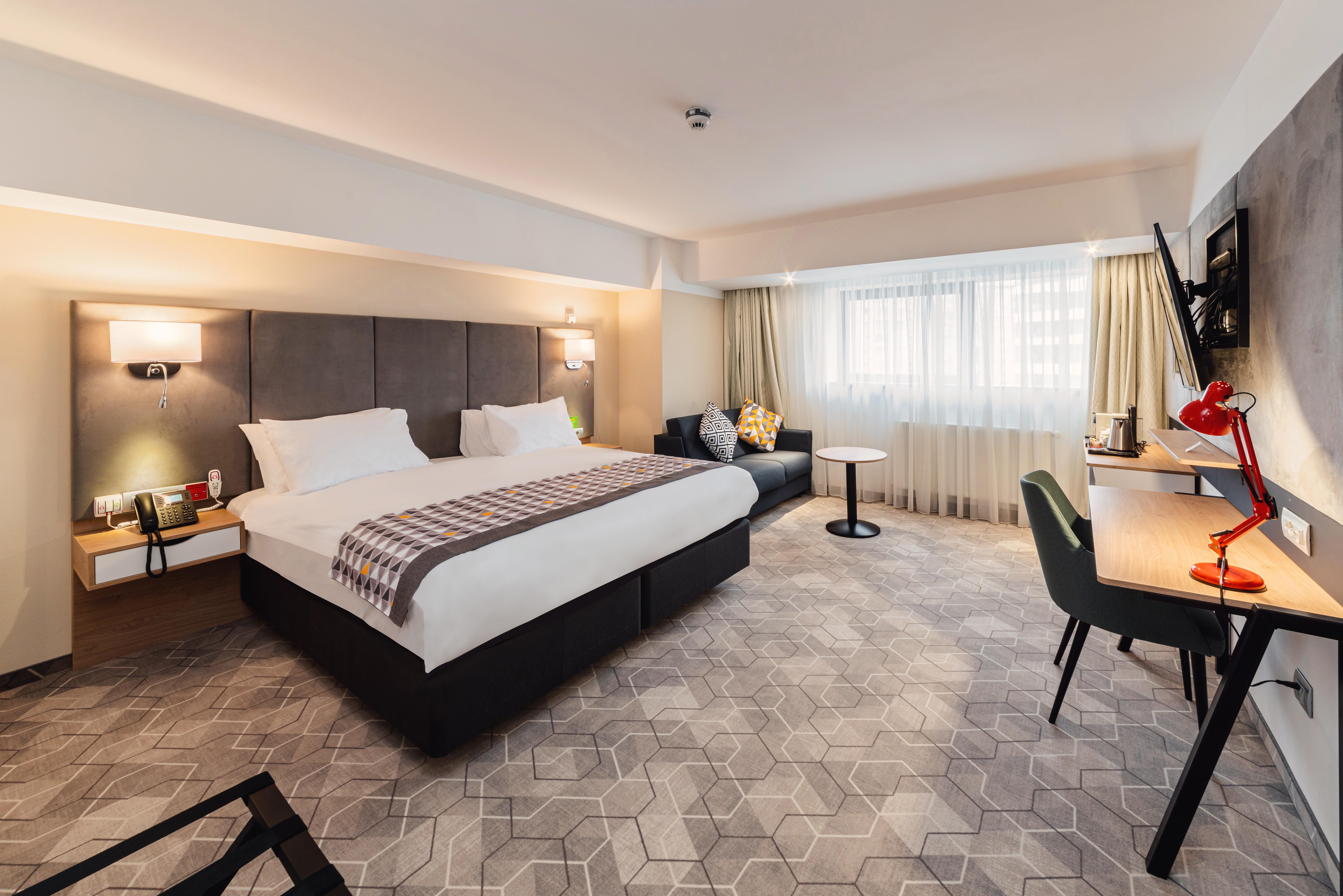 Holiday Inn Bucharest - Times, An Ihg Hotel المظهر الخارجي الصورة