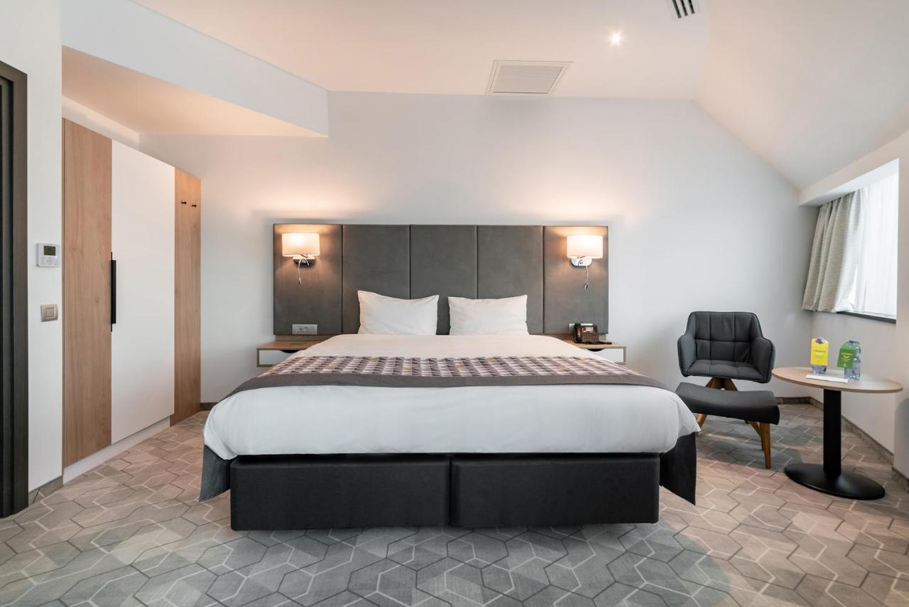 Holiday Inn Bucharest - Times, An Ihg Hotel المظهر الخارجي الصورة